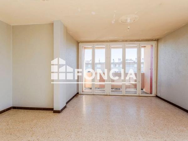 À vendre Appartement 4 pièces 77.57 m² - Salon-de-provence 13300