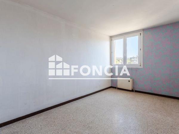 À vendre Appartement 4 pièces 77.57 m² - Salon-de-provence 13300