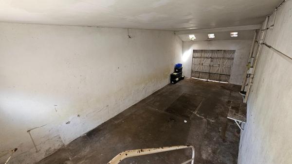 Quartier Monselet, garage de 45m², 9 chambres