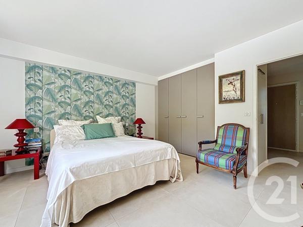 Maison à vendre  7 pièces - 193 m2 MOUGINS - 06