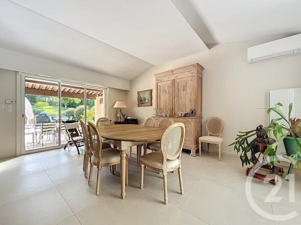 Maison à vendre  7 pièces - 193 m2 MOUGINS - 06