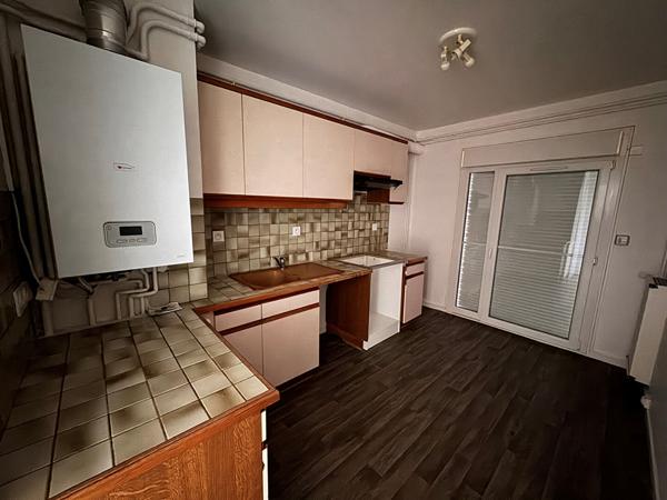 MONTIVILLIERS - APPARTEMENT DUPLEX F4 DE 100M AVEC DEUX TERRASSES, ET UN GARAGE