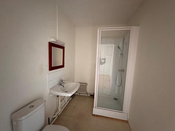 MONTIVILLIERS - APPARTEMENT DUPLEX F4 DE 100M AVEC DEUX TERRASSES, ET UN GARAGE