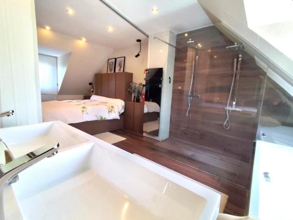 Maison 3 /4 chambres - Garage - Jardin 