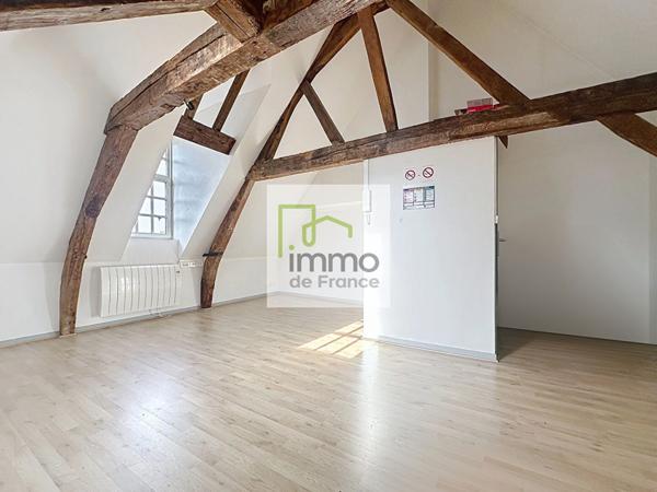 RARE ET UNIQUE SUR LA GRAND PLACE DE LILLE