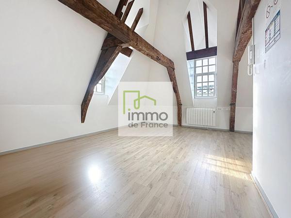 RARE ET UNIQUE SUR LA GRAND PLACE DE LILLE