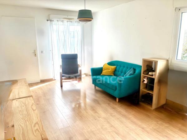 *Montivilliers* maison 3 chambres possibilité 4, jardin, garage, parking, exposition Sud-Ouest