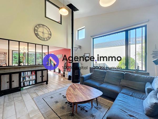 À vendre - Maison contemporaine, 4 pièces située à Vouvray (37210)