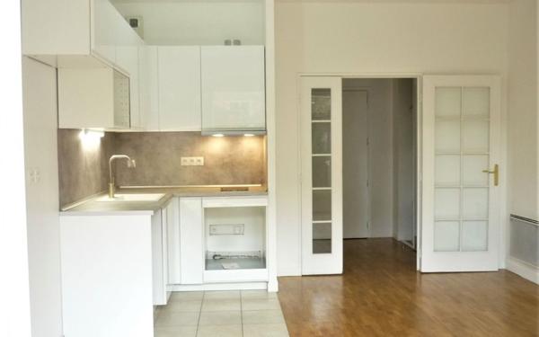 Appartement à louer    2 pièces •  Antony