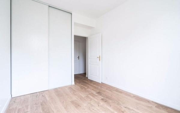 Appartement à louer    2 pièces •  Antony