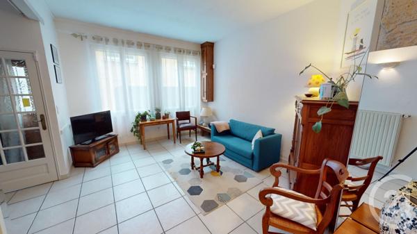 Maison à vendre  7 pièces - 191 m2 ST QUENTIN - 02