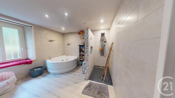 Appartement T4 à vendre  4 pièces - 103 m2 LES FINS - 25