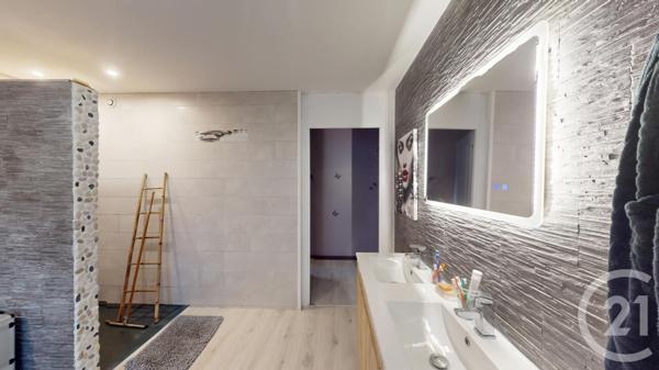 Appartement T4 à vendre  4 pièces - 103 m2 LES FINS - 25