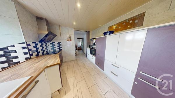 Appartement T4 à vendre  4 pièces - 103 m2 LES FINS - 25