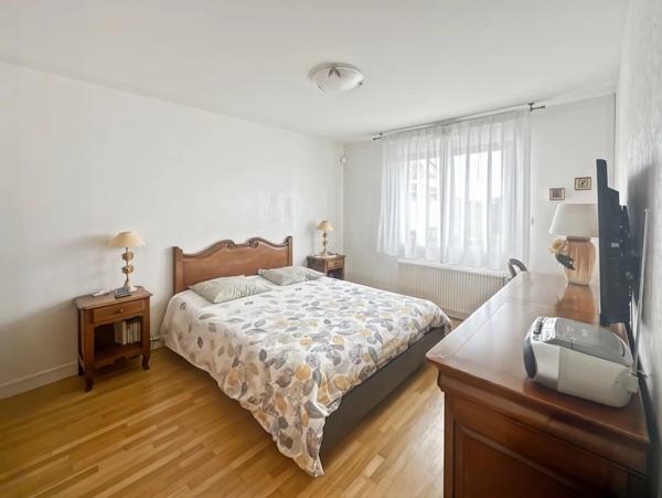 Vente Maison 5 pièces 122 m2 à Le Taillan-Médoc