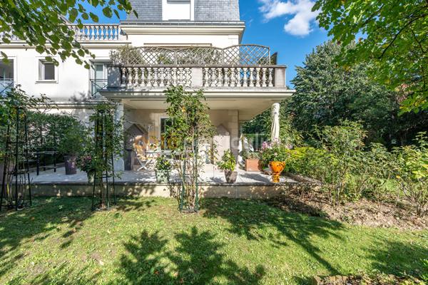 Vente Maison84 m² - 4 Pièces - LA VARENNE SAINT HILAIRE (94210)