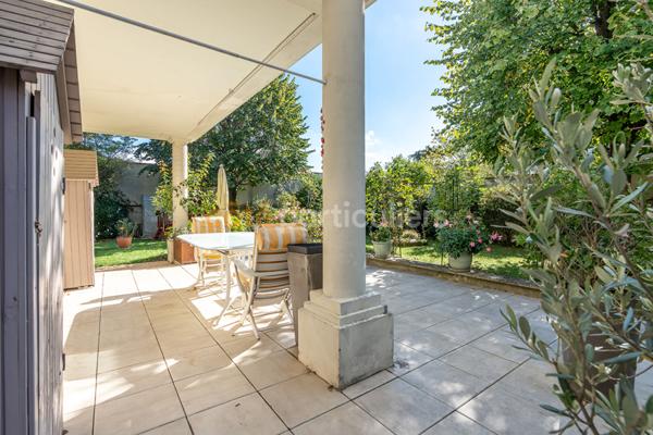 Vente Maison84 m² - 4 Pièces - LA VARENNE SAINT HILAIRE (94210)