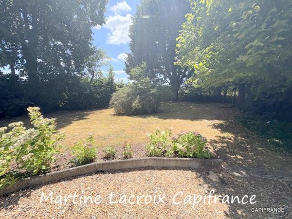 Dpt SARTHE (72), à vendre LA FERTE-BERNARD - PROPRIÉTÉ  P6 de 170 m² - Terrain de 4547 M²