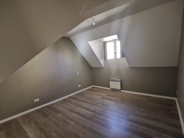 LOCATION : appartement 2 pièces (55 m²) à ORTHEZ