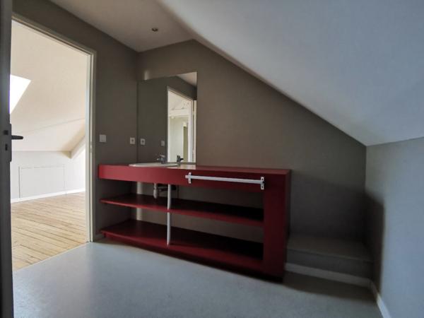 LOCATION : appartement 2 pièces (55 m²) à ORTHEZ