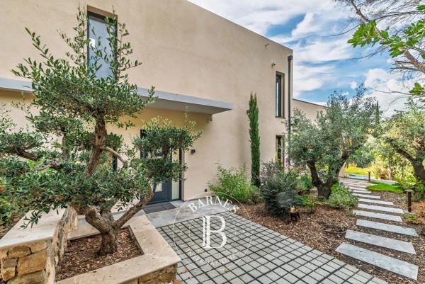 Valbonne, Villa 4 Chambres -  210 m² à vendre