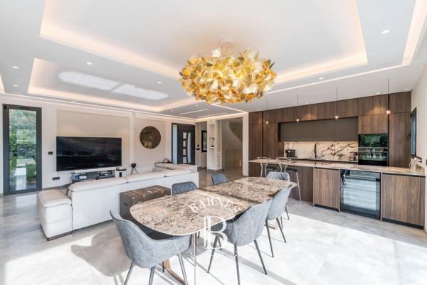 Valbonne, Villa 4 Chambres -  210 m² à vendre