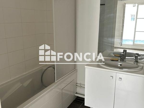 Location Appartement 2 pièces 40.84 m² - 16 A 18 RUE DE L'INTENDANCE Valenciennes 59300