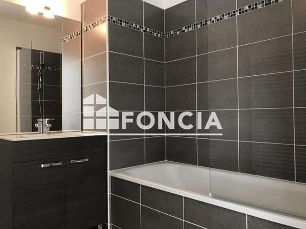 Location Appartement 4 pièces 83.8 m² - 10 ALLEES ANGELIQUE D'HANNETAIRE Toulouse 31300