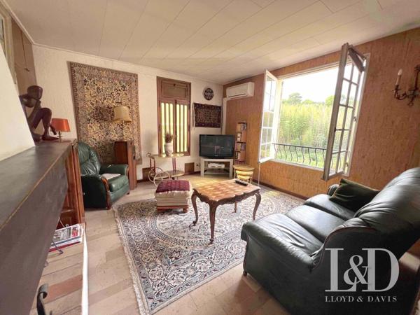 Propriété sur les bords du Lez