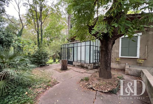 Propriété sur les bords du Lez