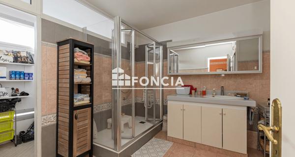 À vendre Appartement 5 pièces 102.94 m² - Mont-saint-aignan 76130