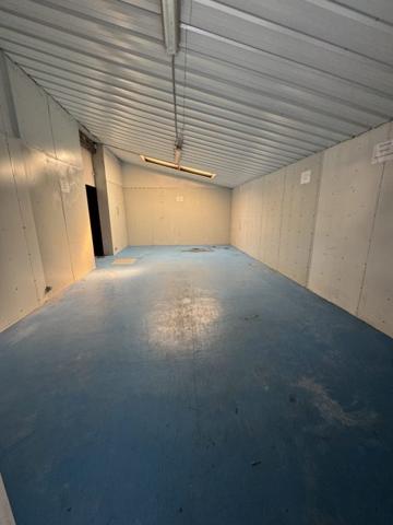 Local commercial Saint-Martin-des-Champs 36 m²