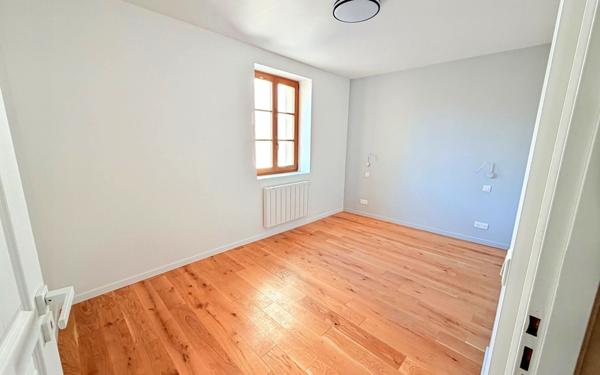 Appartement à louer    3 pièces • 64,27 m2 Triel-sur-Seine
