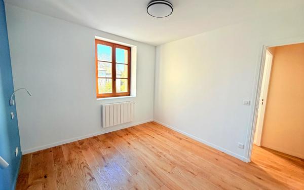 Appartement à louer    3 pièces • 64,27 m2 Triel-sur-Seine