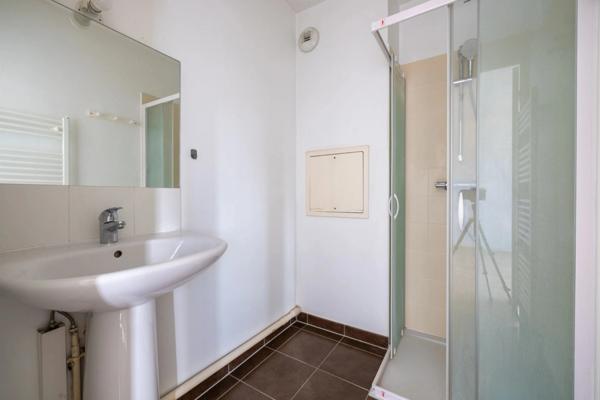 Appartement 4 pièces 78m² avec balcon, ascenseur, parkings - ARPAJON (91)