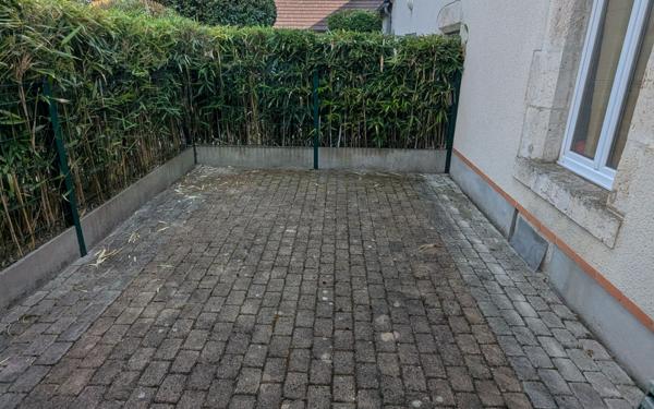 Maison à vendre    4 pièces • 90,30 m2 Ingré