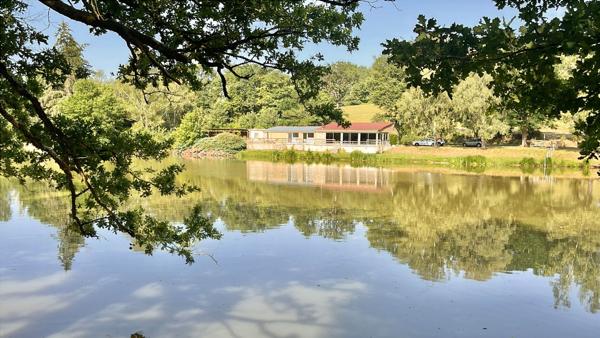 Grande Propriété avec Gîtes, Etang 7,5ha
