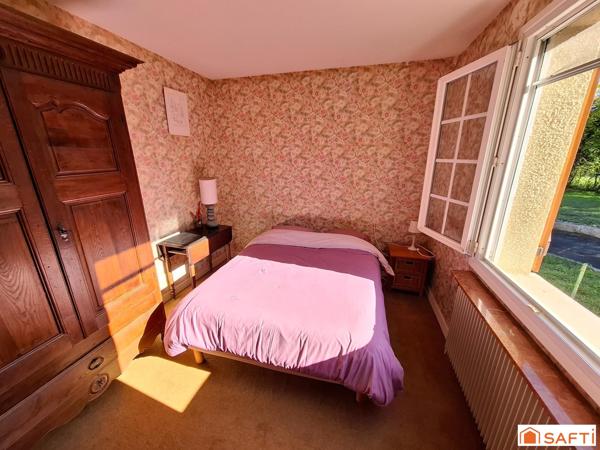 Maison années 80 sur 3 niveaux, 4 pièces, 2 chambres