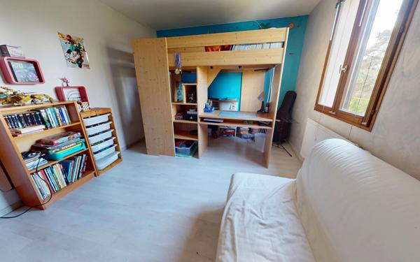 Maison à vendre    5 pièces • 114,26 m2 Vaulx-en-Velin