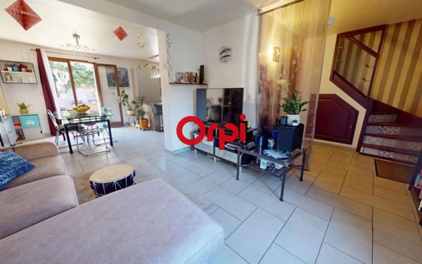 Maison à vendre    5 pièces • 114,26 m2 Vaulx-en-Velin