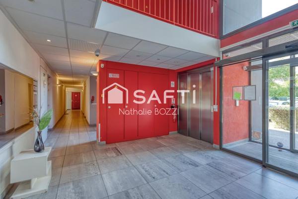 T3 à Meylan avec terrasse et place de stationnement en sous-sol