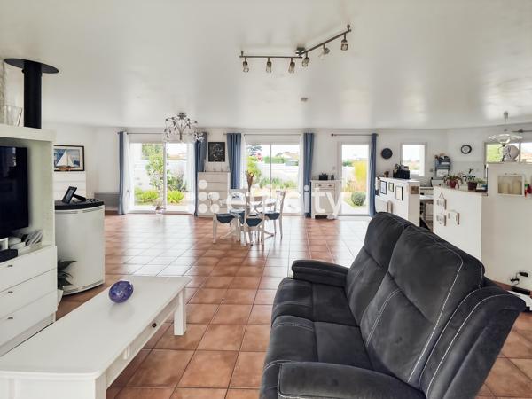 Maison 5 pièces - 97 m² Exclusivité efficity