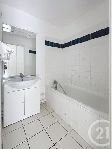 Appartement F4 à vendre  4 pièces - 79,36 m2 FECAMP - 76