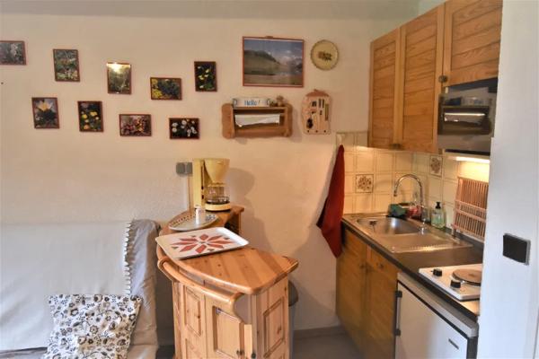 Studio meublé avec coin montagne casier à ski