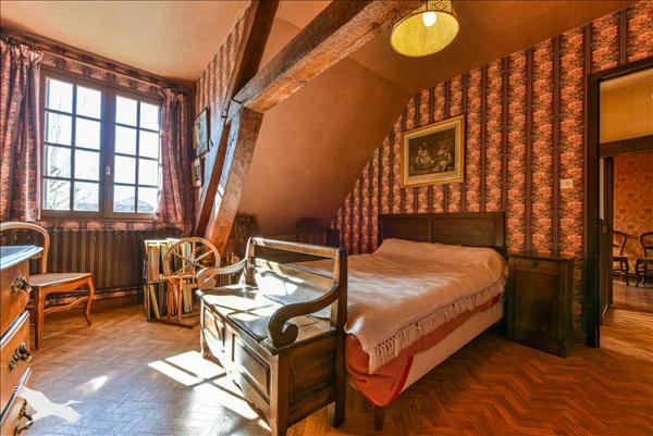 Maison à vendre |  Romorantin-Lanthenay |  5 pièces | 213 m²