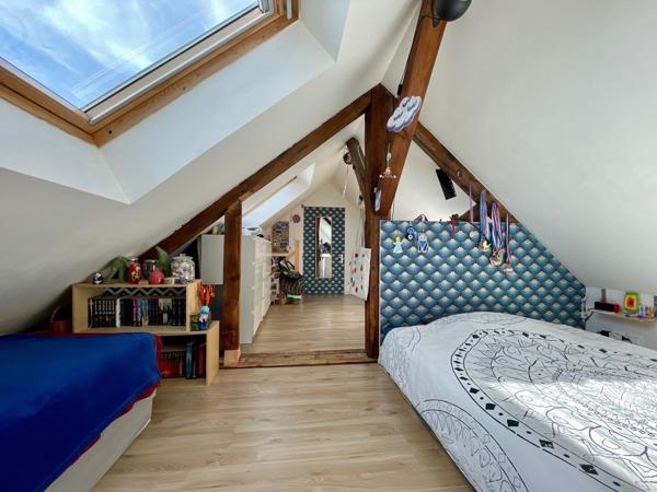 Une "Maison sous les toits" au pied du Jardin