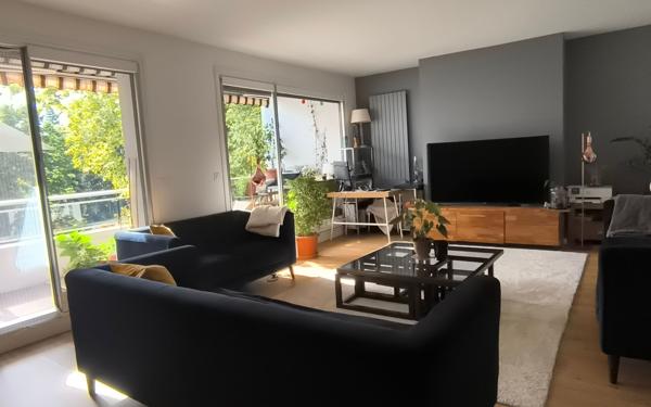 Appartement à vendre    5 pièces • 128 m2 Saint-Gratien