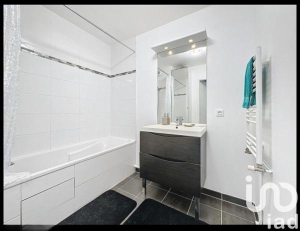 Appartement à vendre 3 pièces 64 m² Noisy-le-Grand