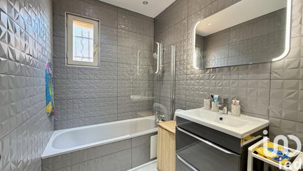 Maison à vendre 5 pièces 120 m² Carpentras