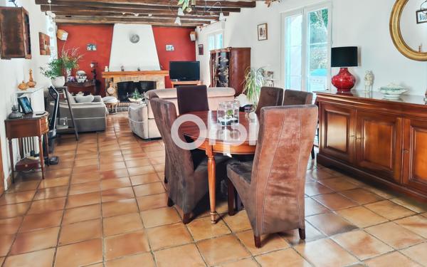 Maison à vendre    6 pièces •  Fontenay-en-Parisis